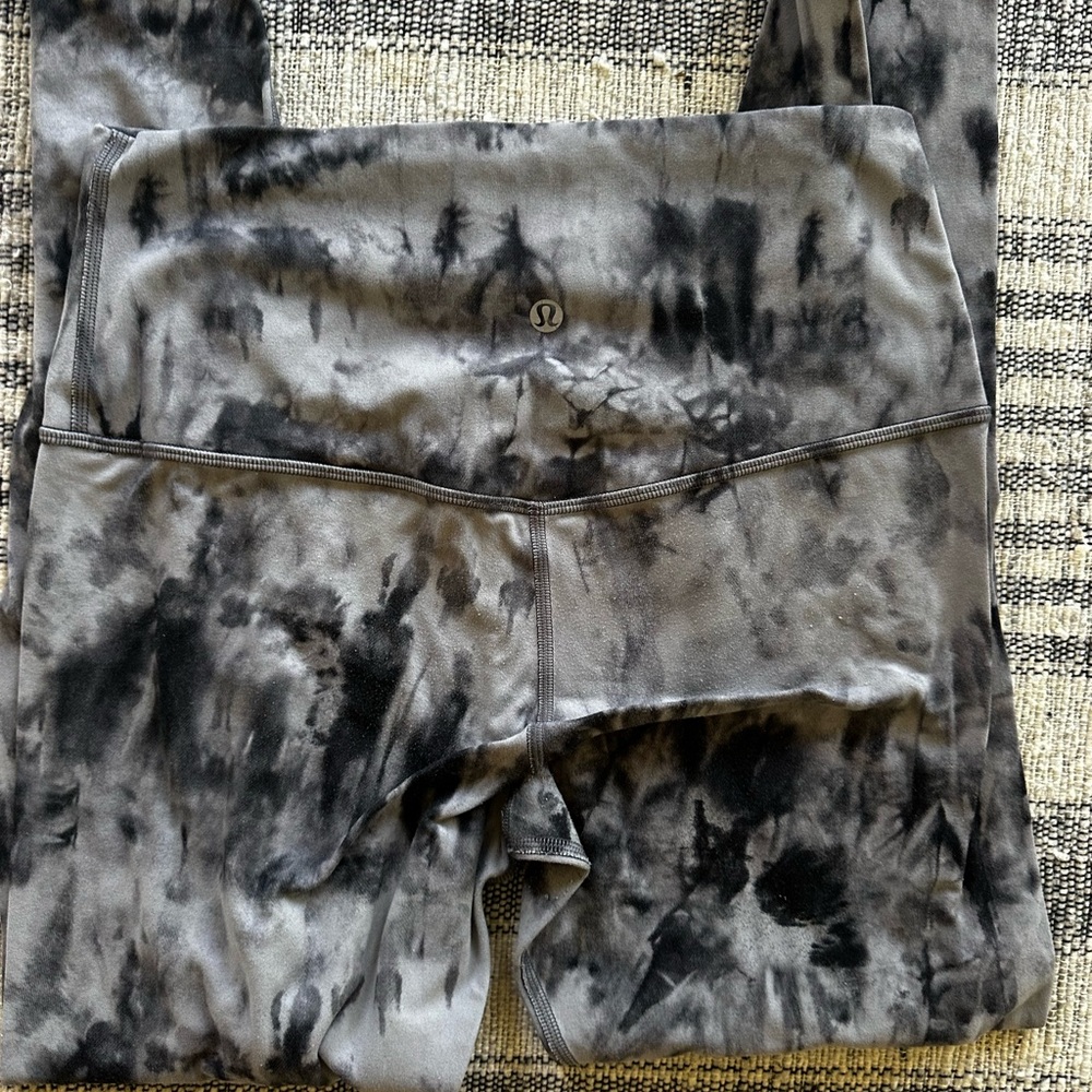lululemon athletica Black Gray Tie-Dye Leggings